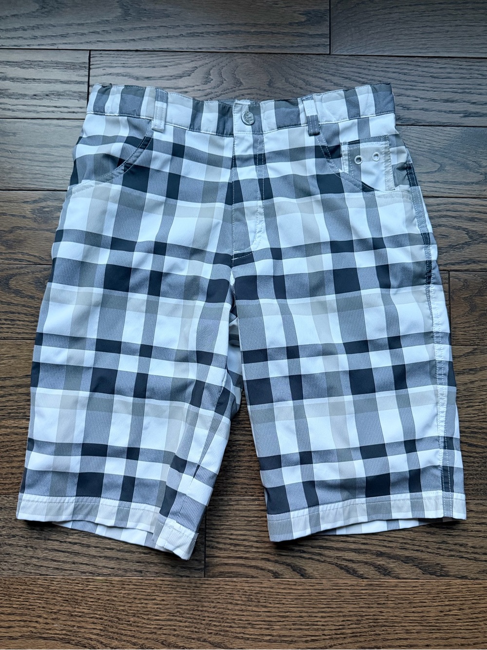 NIKE Golf Youth Boy Dri Fit Shorts | Gray & White Plaid | Size M